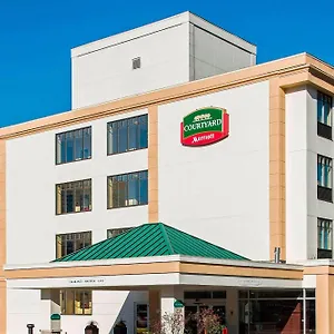 Courtyard By Marriott Downtown Ottawa