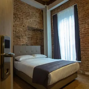 ** Hotel Jurnal Turchia